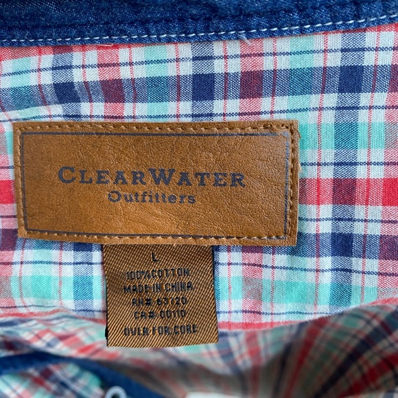 Clearwater Outfitters Mens Button Short Sleeve Blue Red Plaid Shirt Size L - Picture 3 of 4